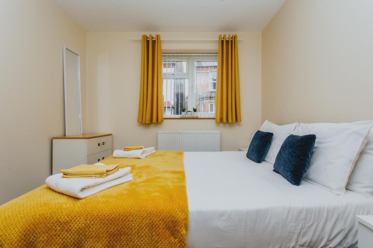 Home From Home 1 King Size Bed Apartment Near Hospital & Tennis Νότιγχαμ Εξωτερικό φωτογραφία